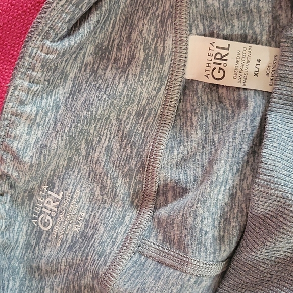 Girl's Athletic Tights - Picture 4 of 5